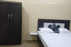 Murari Hotel, Mainpuri