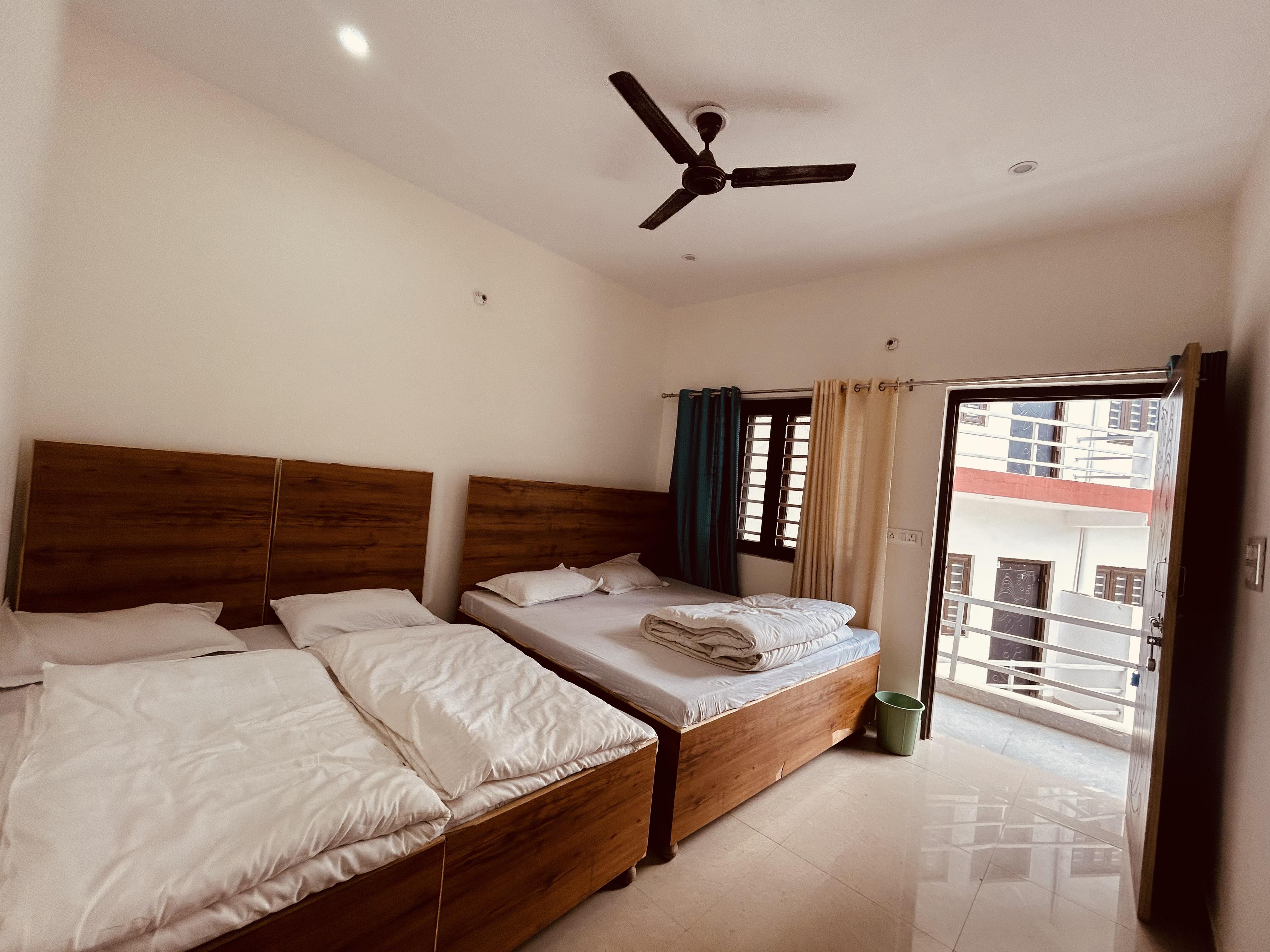 Hotel Arindam - Tap to explore photos