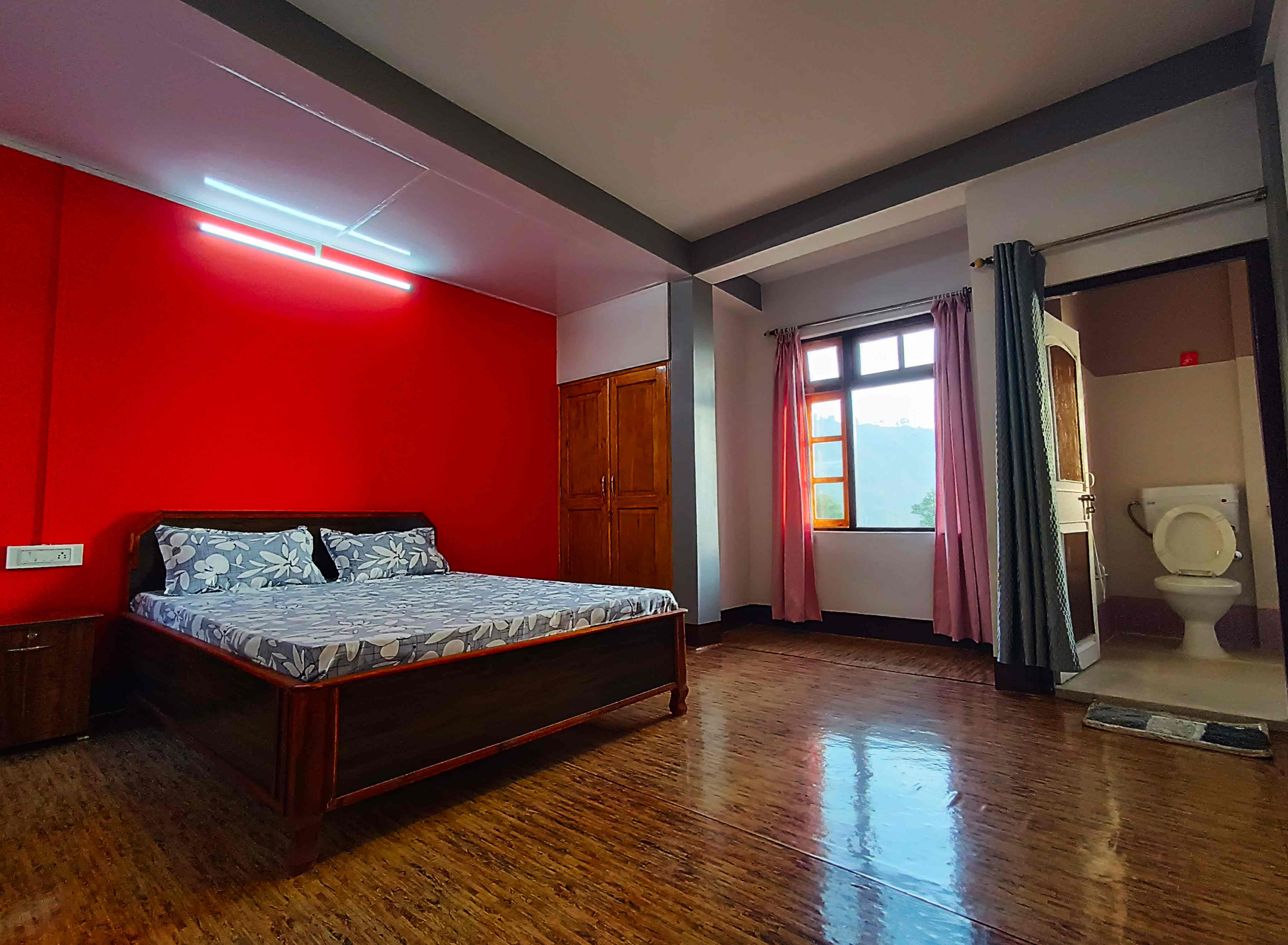 Pema La Dhim Homestay - Tap to explore photos