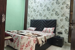 Madhav Hotel, Bhind