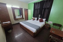 FabHotel Vardhmaan Inn, Delhi