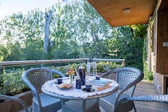 StayVista at River @ Waterside Estate, Srinagar