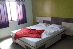 ShreeKrupa Hotel, Mahad