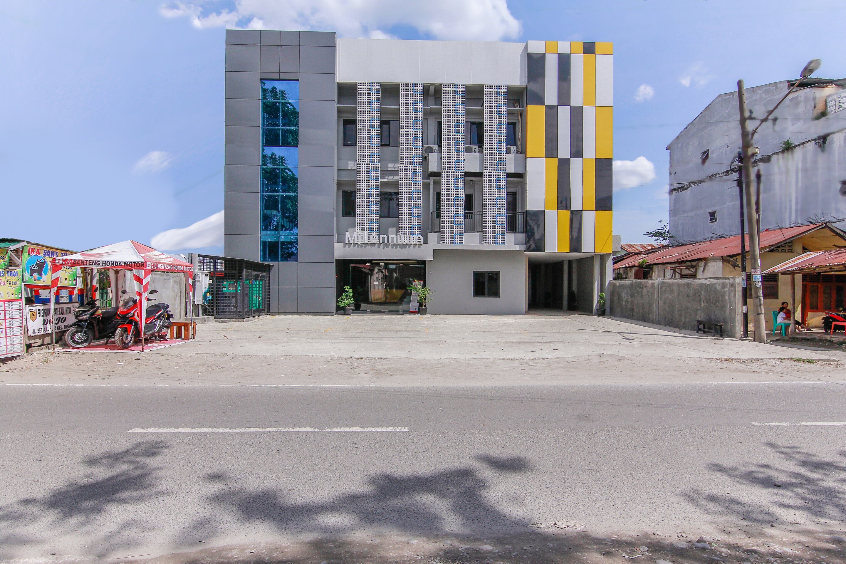 OYO 3476 Millenium Inn - Tap to explore photos