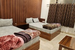 Brahmanchal Guest House, Govardhan