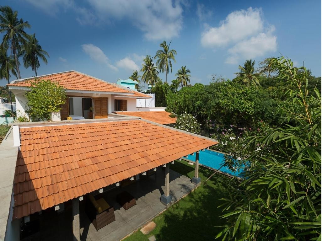 Kadal Beach Resort - Tap to explore photos
