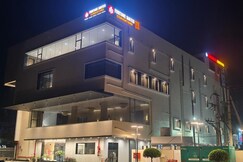 SSS FORTUNE SUITES, Tekkali