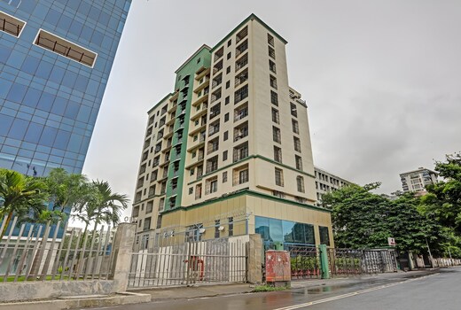 Stay Retreat at Welcome Apartment Bandra