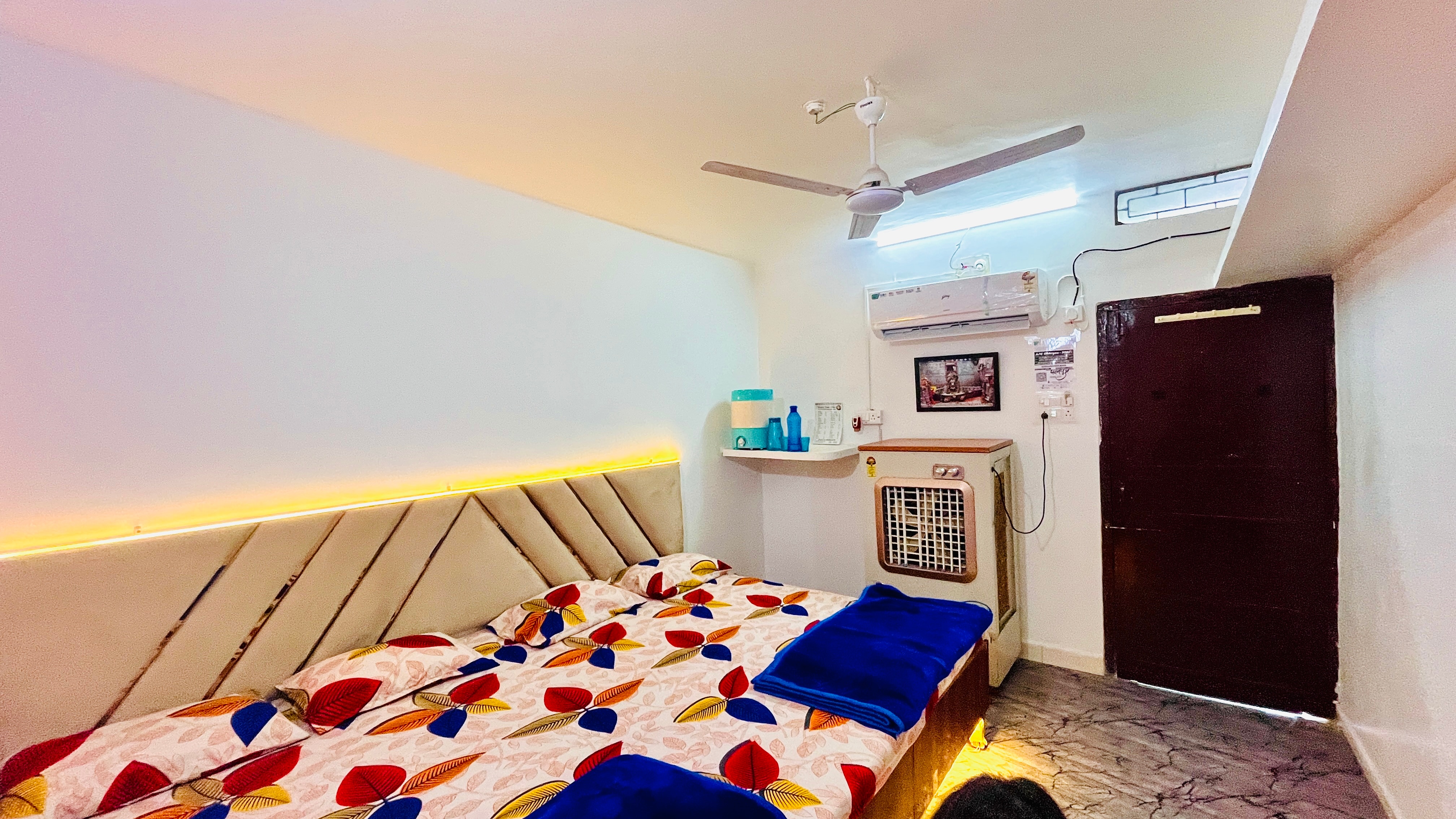 Pawanputra Homestay Ujjain (Baba Mahakal ki Nagri) - Tap to explore photos