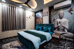 Modern Opulence Oasis 4 Bedroom, Jaipur