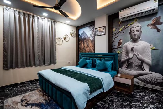 Modern Opulence Oasis 4 Bedroom