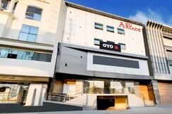 Hotel O RAGA'S GRAND LUXURY ROOMS, Hyderabad