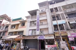 Hotel moonlight residency, Ulhasnagar