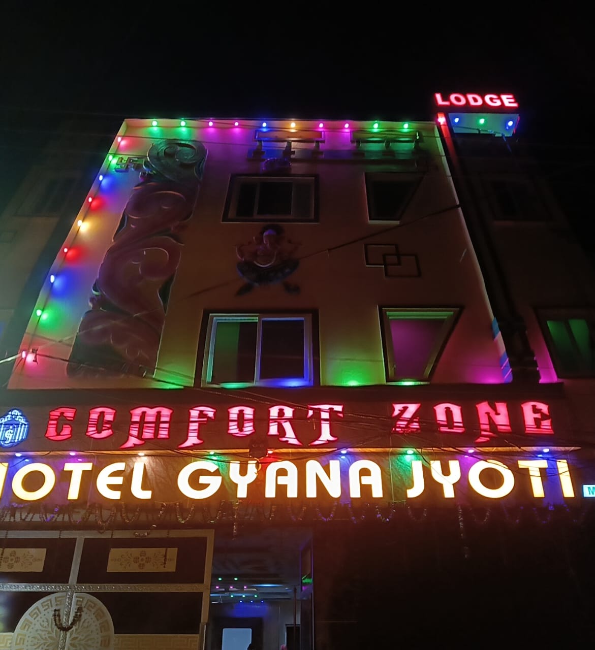 Hotel Gyana Jyoti - Tap to explore photos