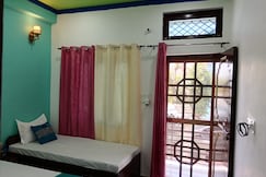 Shivlok Inn, Guptkashi, Guptkashi