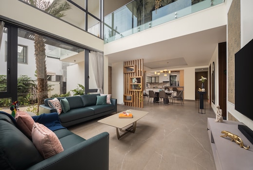 ELIVAAS Cloud 7 | 4 BHK Villa with Pvt Pool & Jacuzzi