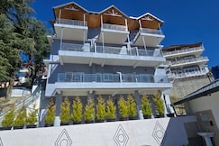 The Mukteshwar Inn Rooftop Cafe, Mukteshwar