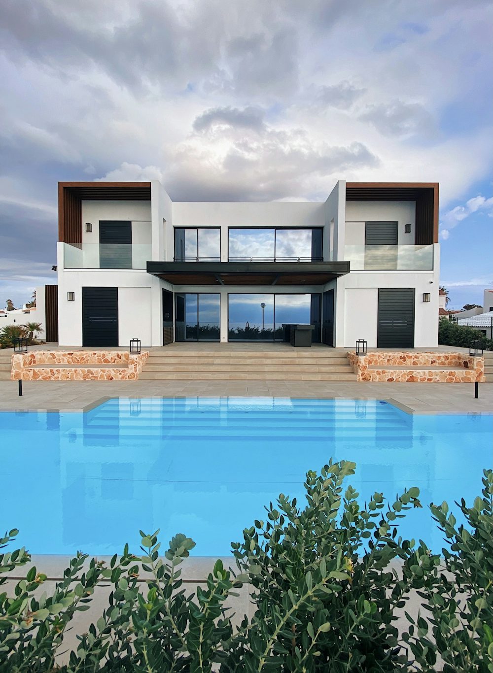 SSV VILLA - Tap to explore photos