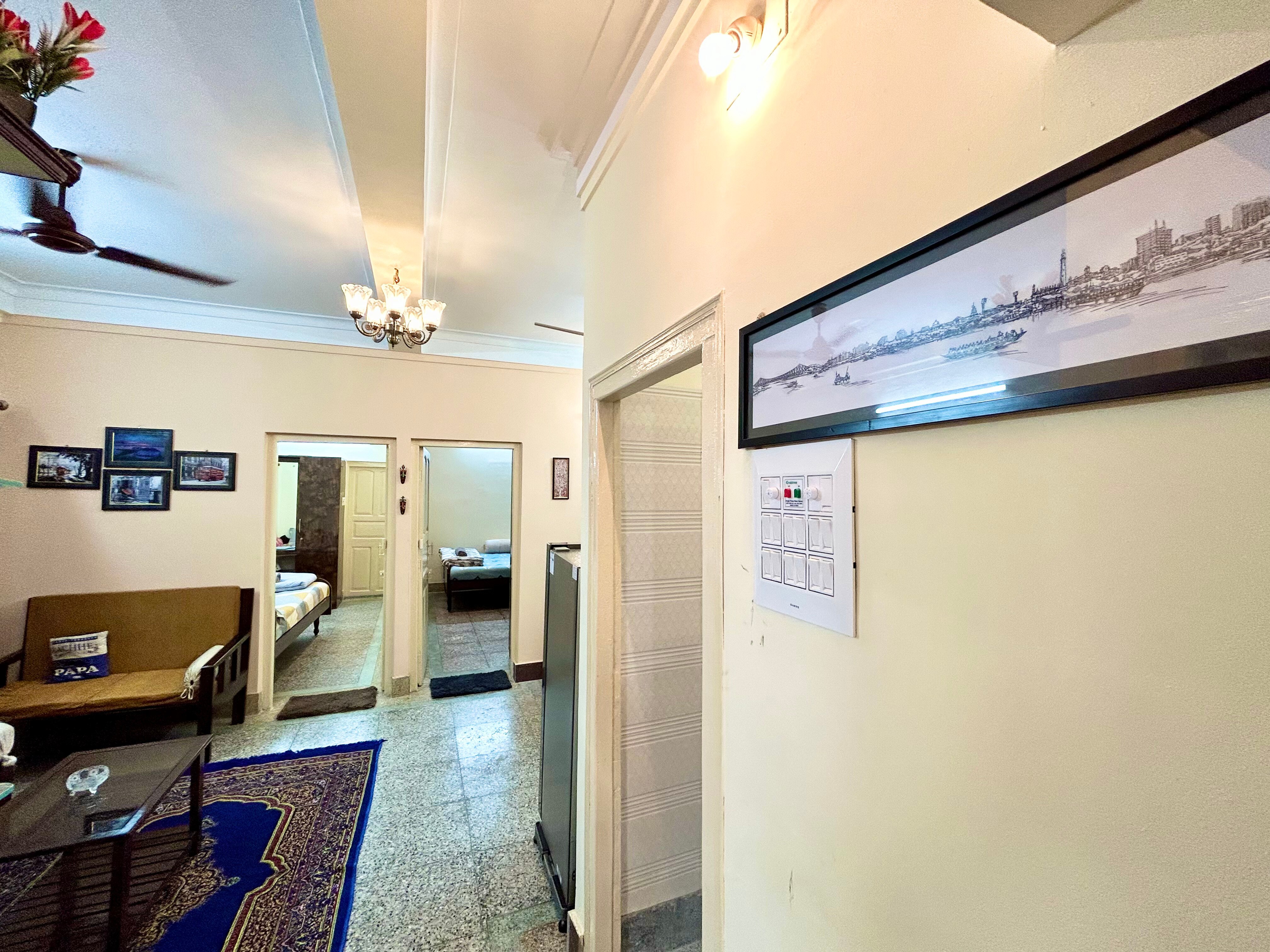 Classic 2BHK Apartment near Jadavpur University - Tap to explore photos