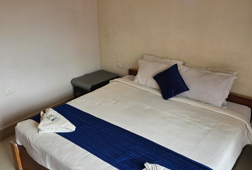 Misty Lake Retreat | 2BHK @ May Villa