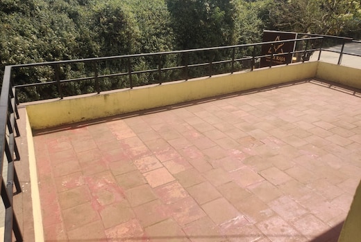 FLGHR Rifle Raja Residency &Homestay