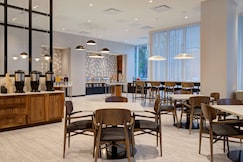 Homewood Suites by Hilton Montreal Downtown, Roussillon