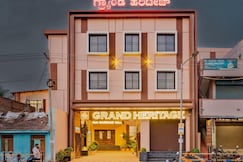 Hotel Grand Heritage, Badami