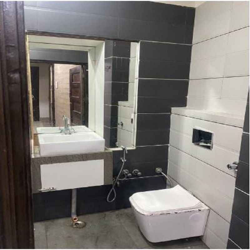 Hotel Adarsh Palace - Tap to explore photos