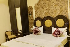 NADESAR PALACE, Varanasi