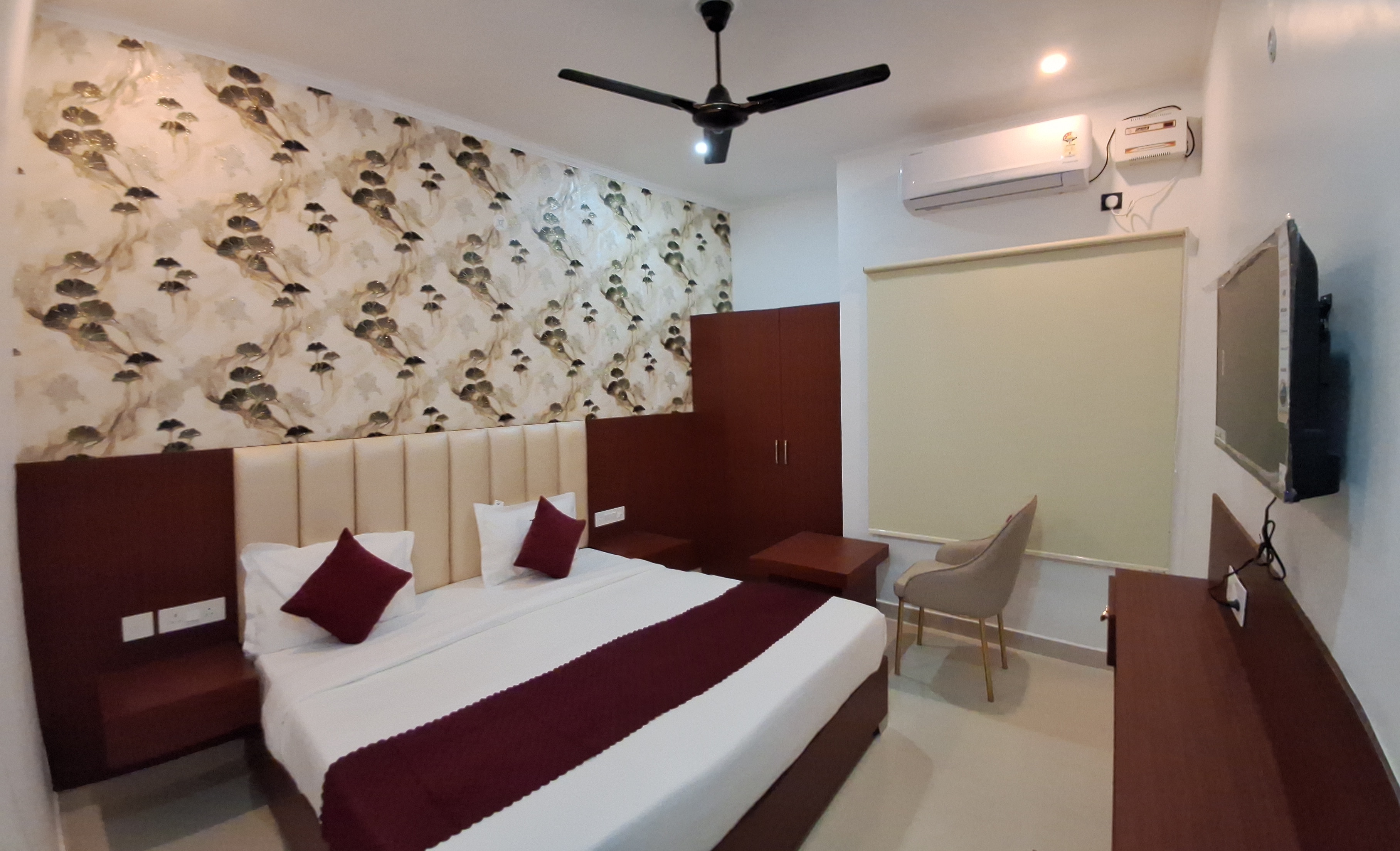 Raghavam Ayodhya by Stay Bliss Retreats - Tap to explore photos