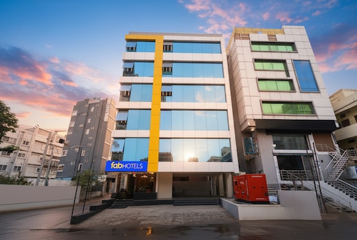 FabHotel DLF Inn  Gachibowli