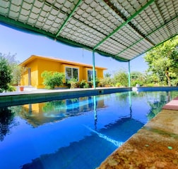 Swimming Pool 1