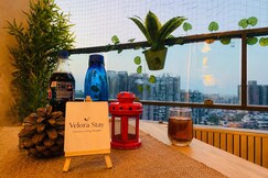 Velora Stay Luxury Studio Smart Entry, Greater Noida
