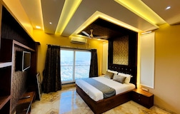 Luxurious room