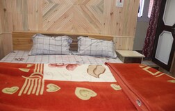 Deluxe Individuals Rooms