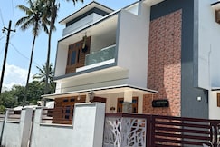 Golden Lotus Home Stay, Varkala