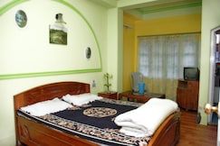 Boudi Lodge, Siliguri