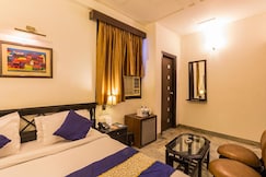 Hotel The R Blues Near Delhi IGI Airport, Delhi
