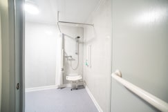 CiTi Hotel London Luton By Belvilla, Luton
