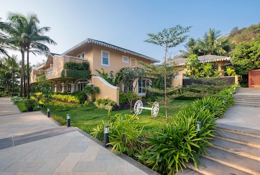 StayVista at Blossom @ Amara Villa