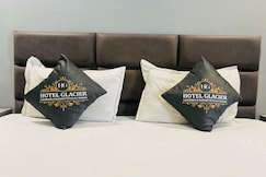 Hotel Glacier, Surat