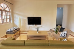 A 3 bedroom villa with air hockey table, Goa