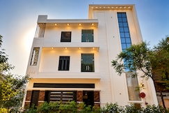 The Awadh Select, Ayodhya