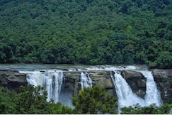 Athirappilly viewpoint resorts, Udumalapet