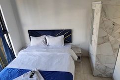 Uneek Home 2BHK Godrej Nahar, Mumbai