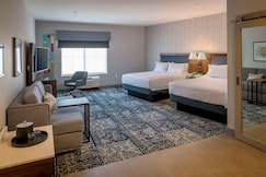 Hampton Inn & Suites by Hilton Huntington Downtown, Long Island