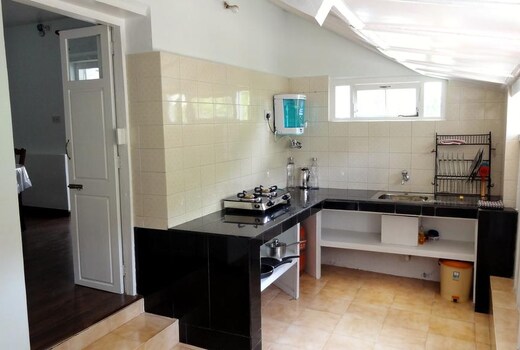 Erin villa, conoor