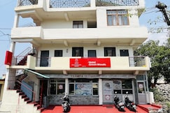 Hotel Green Woods, Kangra