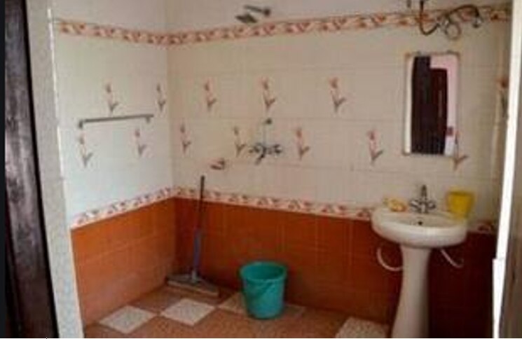 Shri Chambal Guest House - Tap to explore photos