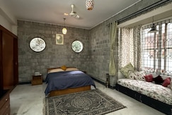 Room in a bungalow with lounge, terrace in Ulsoor, Bangalore